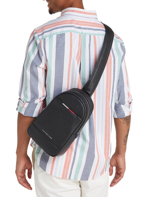 TH CENTRAL  Maxi Bag black - Over-the-shoulder Bags for Men