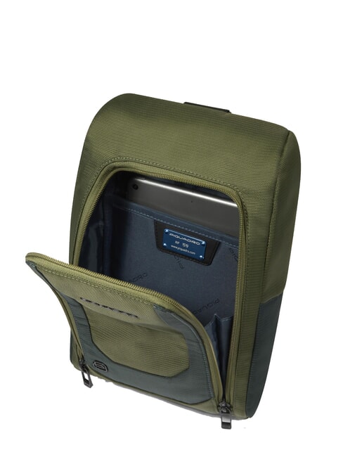 S140 One-shoulder iPad backpack in recycled fabric GREEN - Laptop backpacks