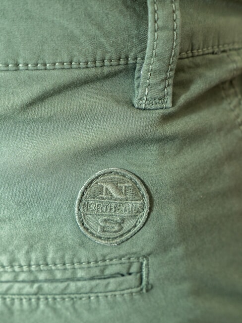FREEDOM Cotton chino shorts military green - Trousers