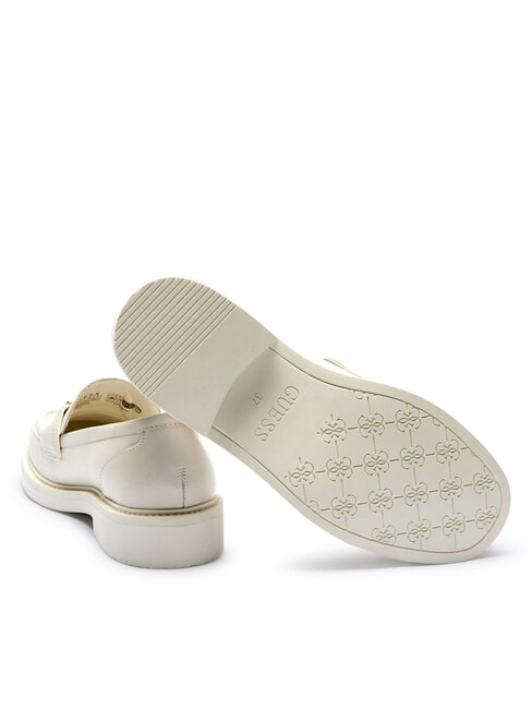 SHUTTLE  Leather moccasins ivory - Women&rsquo;s shoes