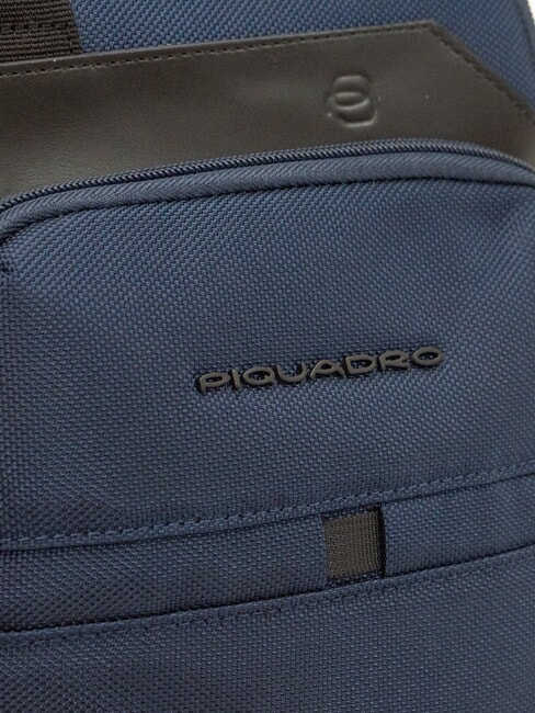 X19 Fabric bag with shoulder strap blue - Duffle bags