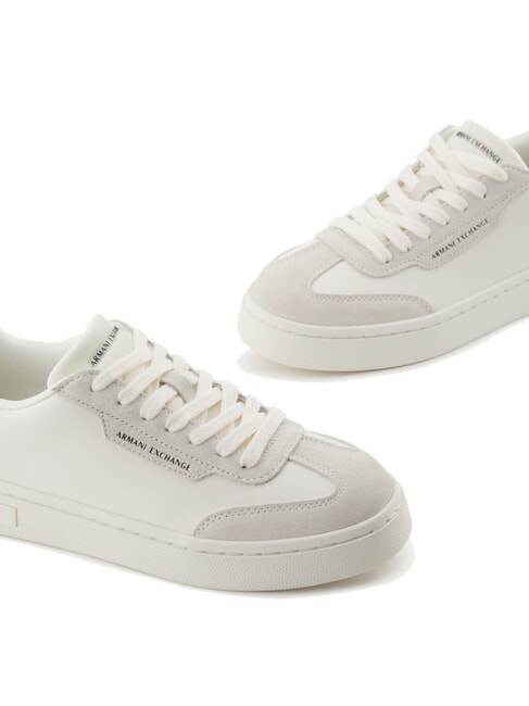 A|X Sneakers with contrasting detail off white+black - Women’s shoes