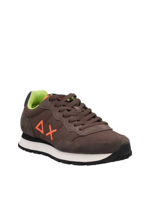 TOM FLUO  Sneakers Brown - Men’s shoes
