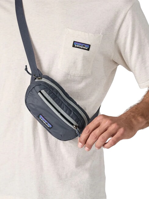 TERRAVIA MINI Small foldable pouch smolder blue - Hip pouches