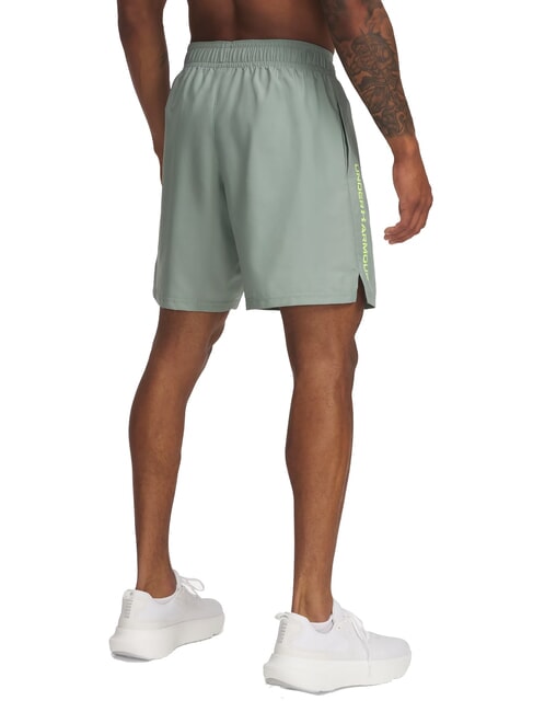 TECH WOVEN Sports shorts silica green - Men's sports suits