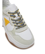 GUESS HAPYY Chunky sneakers bone - Women’s shoes - 4