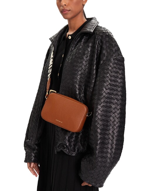 TEBE Shoulder bag in textured leather cognac - Women’s Bags