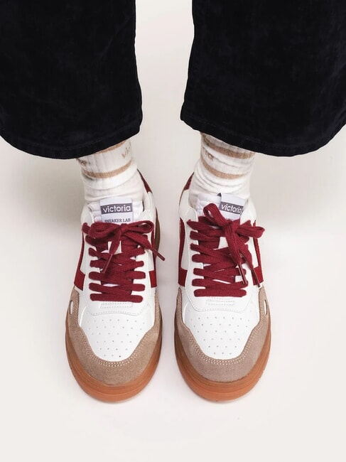 SEUL Unisex sneakers with caramel sole red - Unisex shoes