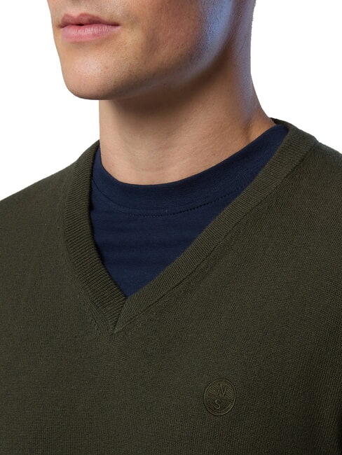 N|S V-neck sweater forest green - Men's Sweaters