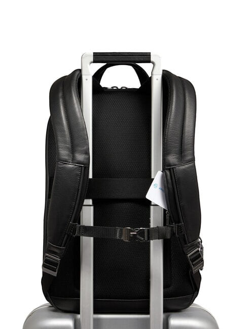 URBAN 15.6" Laptop Backpack in Leather Black - Laptop backpacks