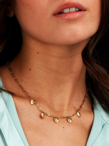 TALISMANI Necklace with 5 little hearts gold - Necklaces