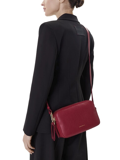 MALORY  Mini Camera Bag with shoulder strap sangria - Women’s Bags