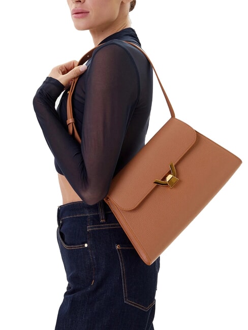 DEW Medium shoulder bag in hammered leather skin - Women&rsquo;s Bags