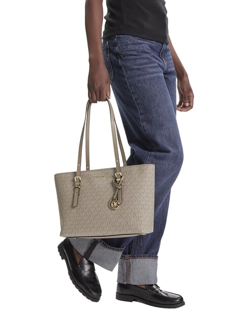 QUINN Shopping bag with all-over logo print birch - Women’s Bags