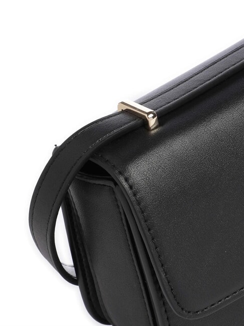 FLAP RE Shoulder bag with flap black - Women’s Bags