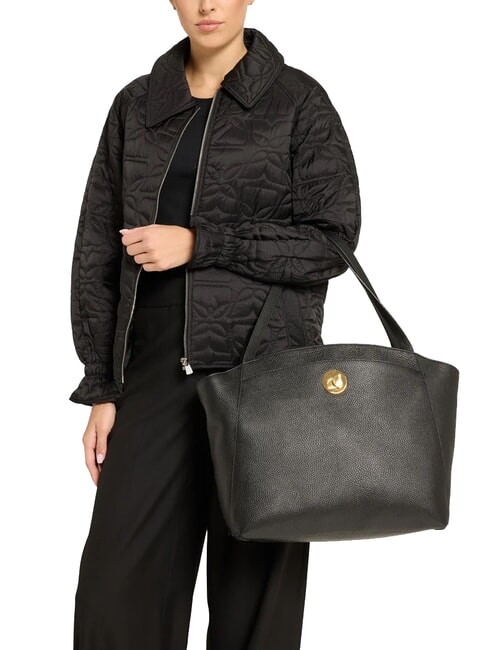 LIYA Hammered leather shoulder bag Black - Women’s Bags