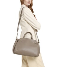 COCCINELLE KLICHE Leather bag with shoulder strap light grey - Women&rsquo;s Bags - 4
