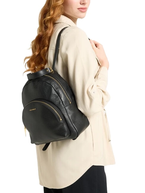 ALPHA Hammered leather backpack with pocket pot - Women&rsquo;s Bags