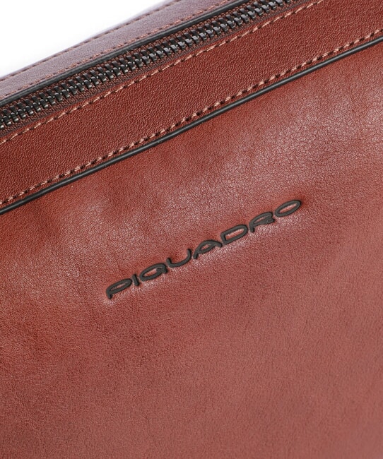 BLACK SQUARE Leather Beauty Case LEATHER - Beauty Case