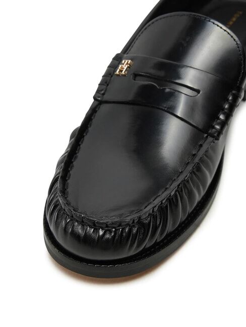 TH MONOGRAM Shiny leather loafers black - Women&rsquo;s shoes