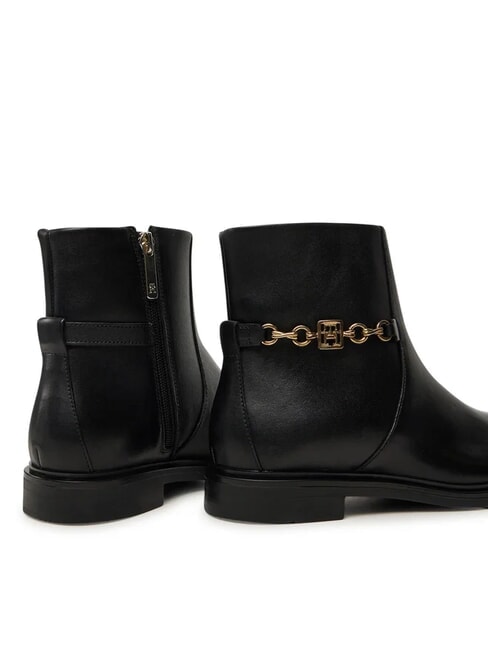 TH CHAIN Low leather ankle boots with zip black - Women&rsquo;s shoes