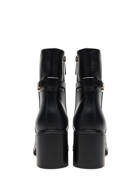 TH CHAIN Leather ankle boots with chain black - Women&rsquo;s shoes