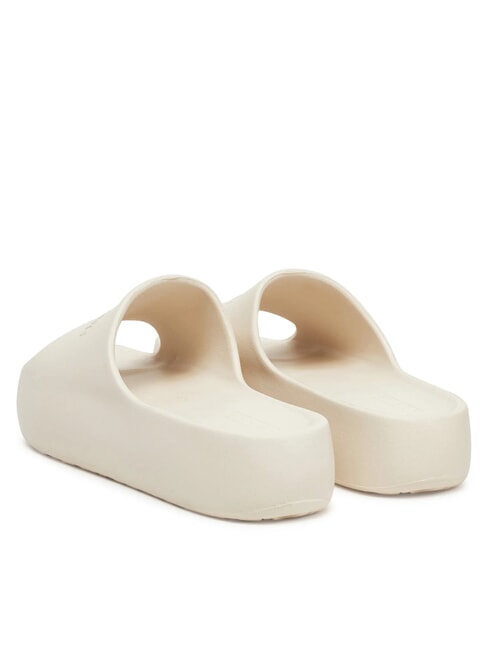 CHUNKY POOL SLIDE Women's platform slippers newsprint - Women&rsquo;s shoes