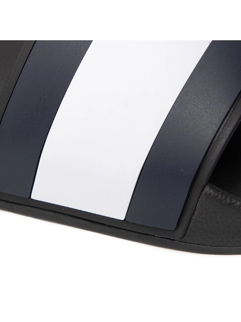 TH FLAG POOL Men's slippers black - Men&rsquo;s shoes