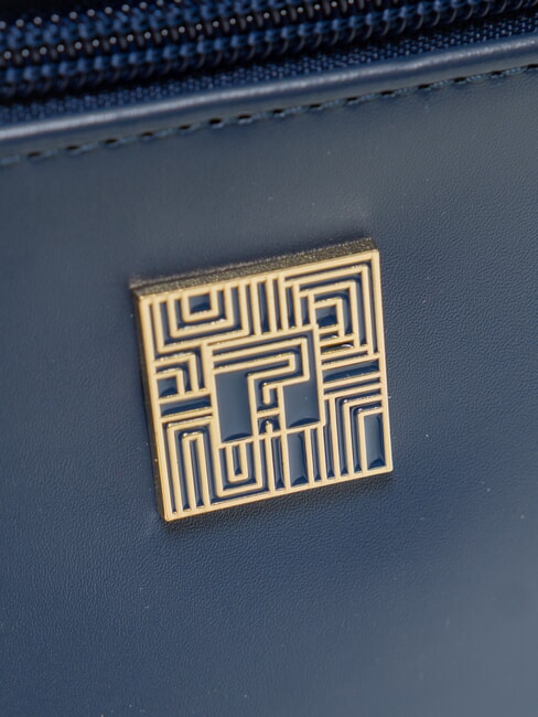 LUCY Small clutch bag with wristlet navy - Women&rsquo;s Bags