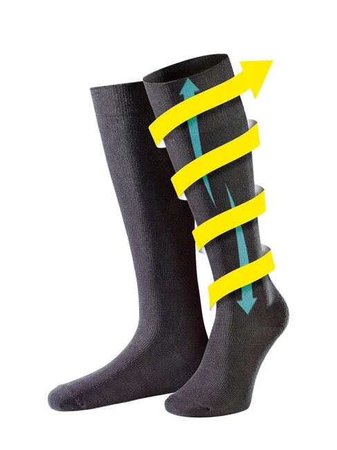 GO Gradual compression travel socks black - Travel Accessories