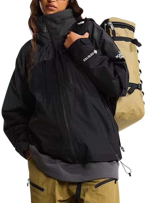 BASE CAMP FUSE BOX Urban backpack, 15" laptop holder cedar/tnf black - Laptop backpacks