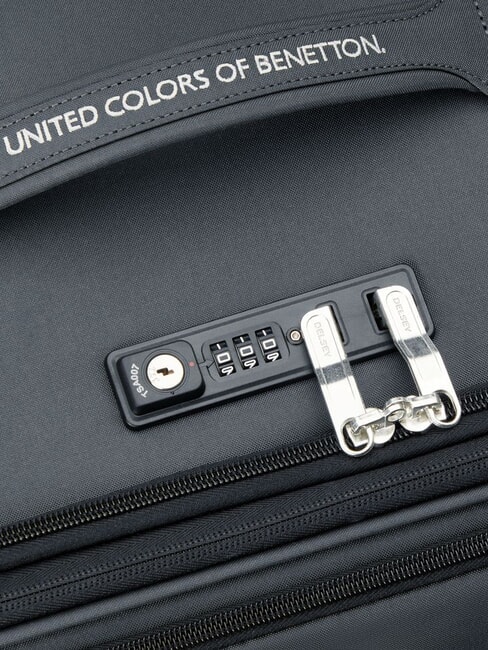 UCB SOFT Medium Trolley, Expandable Black - Semi-rigid Trolley Cases