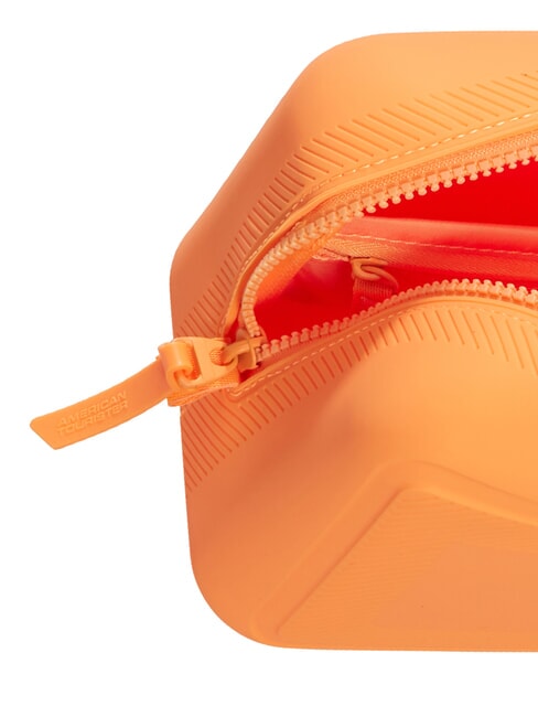 URBAN GROOVE Silicone beauty papaya pop - Beauty Case