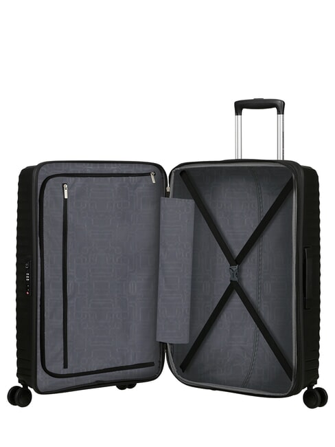 DIABLAST Medium trolley, expandable, TSA lock black code - Rigid Trolley Cases