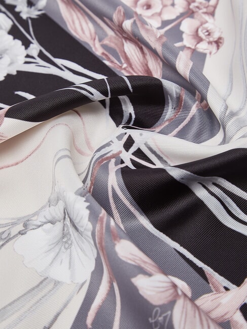 FLOWER  BLACK - Scarves
