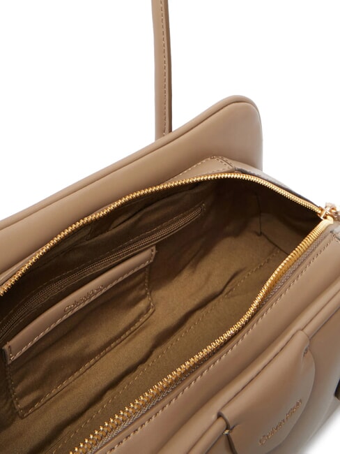 EMBOSSED LOGO BUSINE Shoulder bag desert taupe - Women&rsquo;s Bags