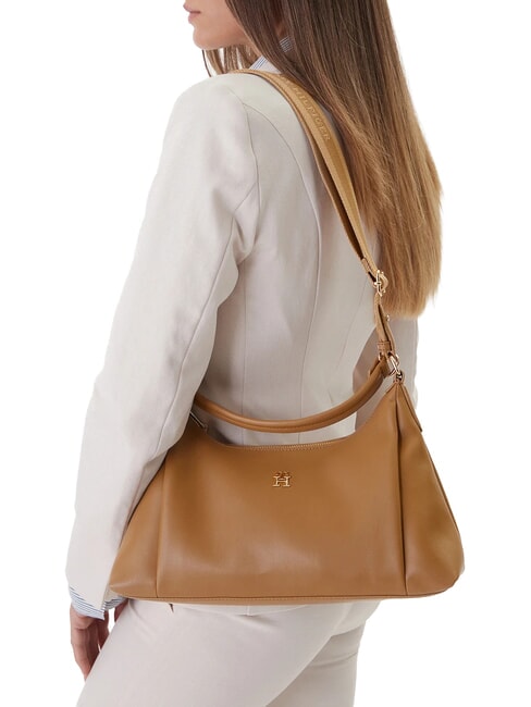 TH ESSENTIAL Shoulder bag, with shoulder strap safari canvas - Women&rsquo;s Bags
