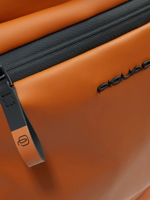 CORNER SPECIALE GOMMATO Roll-top backpack for 15.6" laptop LEATHER - Laptop backpacks