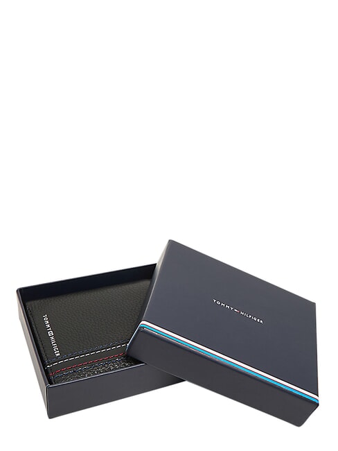 TH CENTRAL Wallet and card holder, in leather black - Men&rsquo;s Wallets