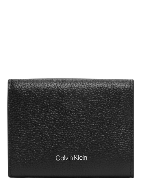 HARDWARE EMBLEM PEBB Ziparound wallet, in leather on black - Women&rsquo;s Wallets