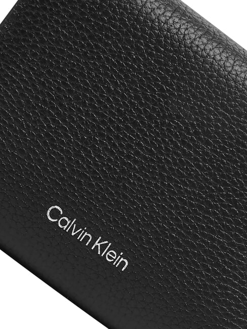 HARDWARE EMBLEM PEBB Ziparound wallet, in leather on black - Women&rsquo;s Wallets