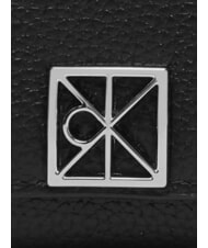 CALVIN KLEIN HARDWARE EMBLEM PEBB Ziparound wallet, in leather on black - Women&rsquo;s Wallets - 4