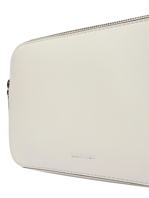 EMBOSSED LOGO Mini shoulder bag white alyssum - Women&rsquo;s Bags
