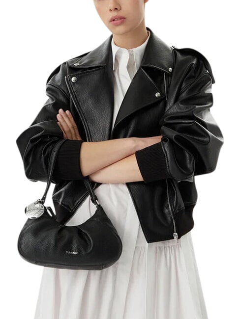 ENGRAVED HW Shoulder bag on black - Women&rsquo;s Bags