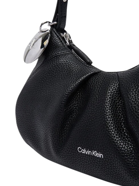 ENGRAVED HW Shoulder bag on black - Women&rsquo;s Bags