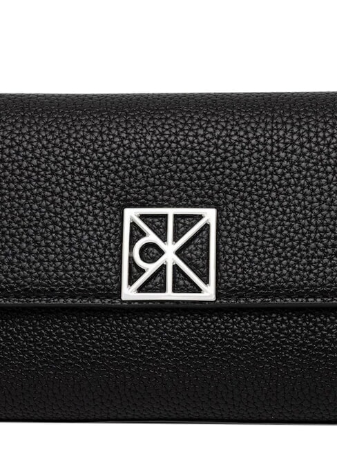 EMBLEM HW Clutch bag, shoulder bag on black - Women&rsquo;s Bags