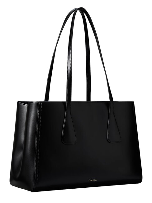 CK MEDIUM  The Shoulder Bag on black - Women&rsquo;s Bags