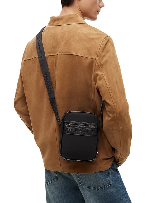 TH REPREVE Shoulder bag black - Over-the-shoulder Bags for Men