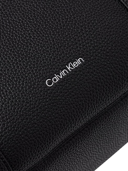 WEBBING Shoulder bag on black - Women&rsquo;s Bags