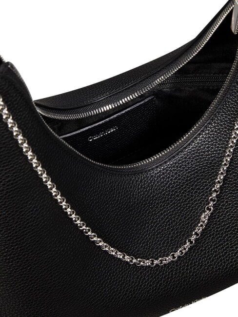 EMBLEM HW Shoulder bag on black - Women&rsquo;s Bags
